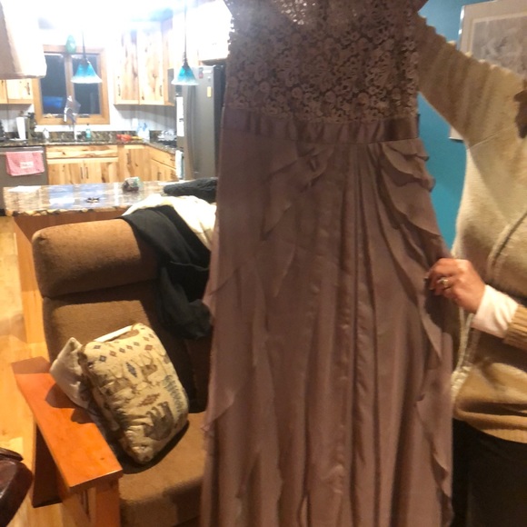 NWT Mother-in-law Dress size 12 - Picture 3 of 6